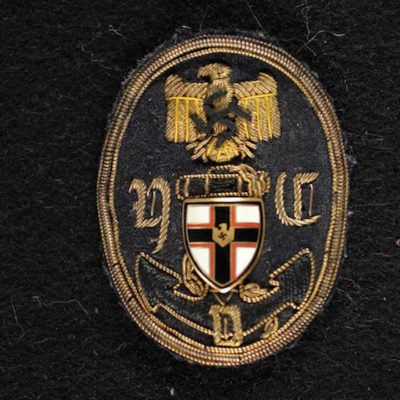 INSIGNIA
 216