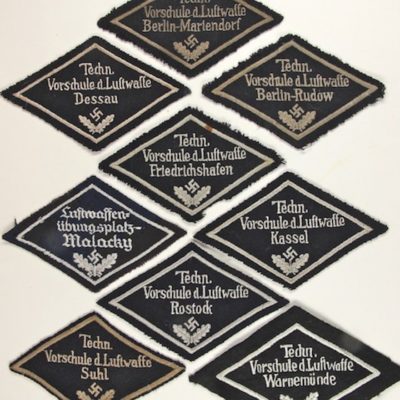 INSIGNIA 296